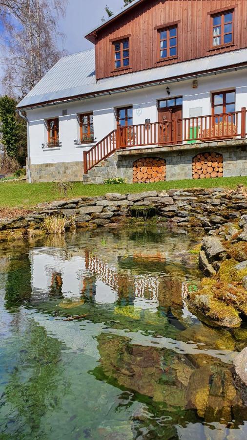 Knezice 25, V Krkonosich Holiday home Vrchlabi