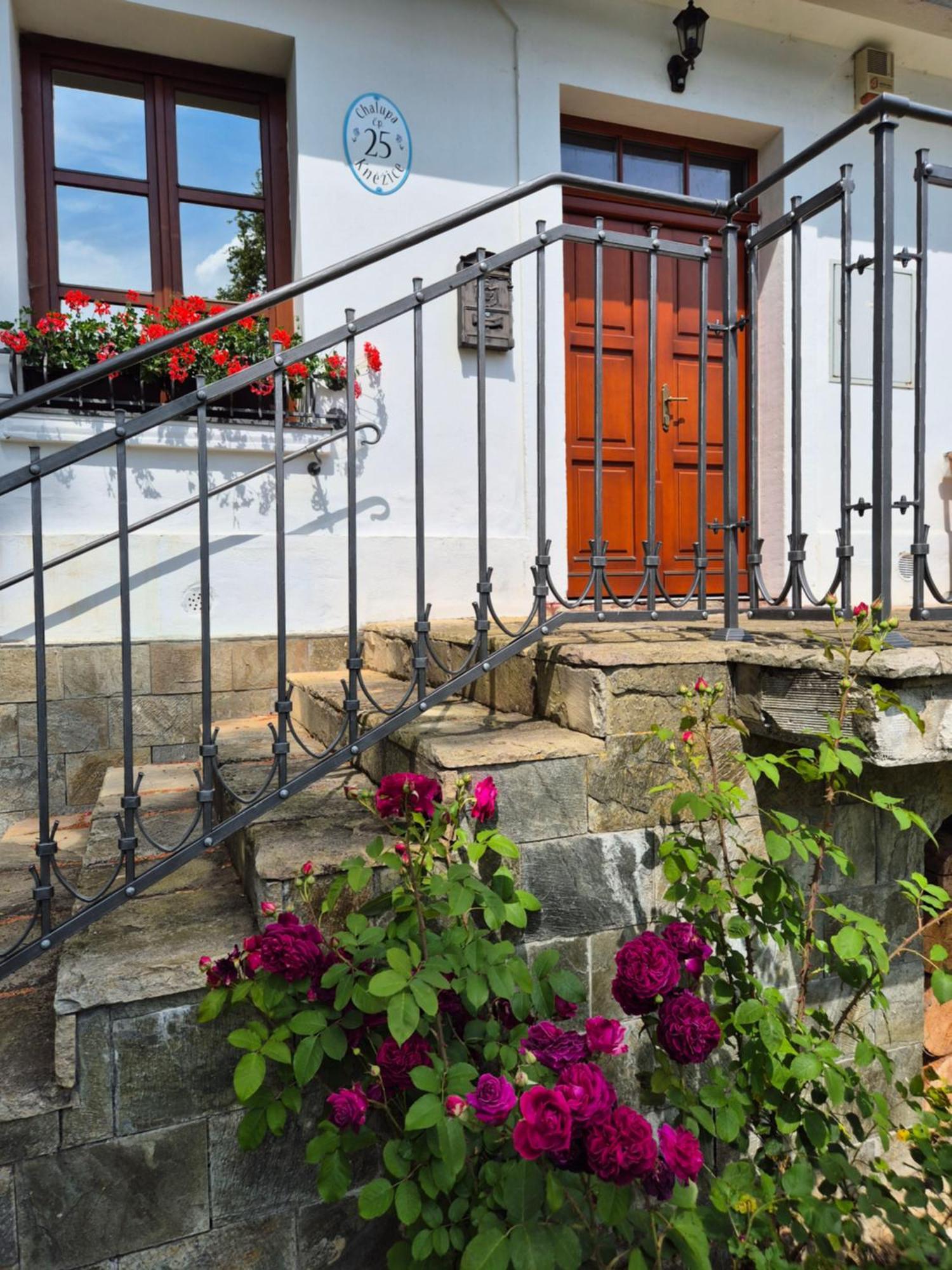 Knezice 25, V Krkonosich Ferienhaus Vrchlabí